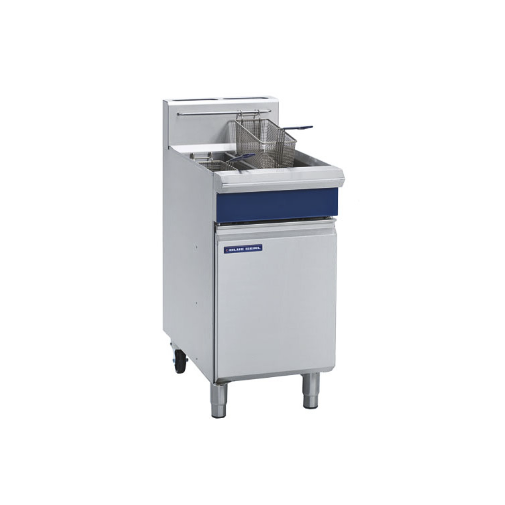 Blue Seal Evolution Series GT46 450mm twin pan commercial gas fryer with two 13L fry pots and stainless steel lid